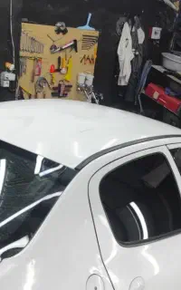 نیازمند صافکار. نقاش . برقکار . مکانیک .صافکاری