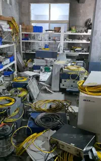 تعمیر و تعویض سورس لیزر فایبر ریکاس و مکس