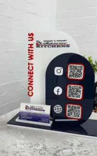 ساخت استند کیو آر همراه با جاکارتی