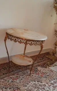 میز خاطره و وسایل تزیینی برنز