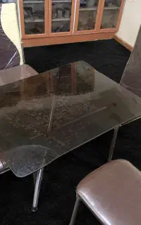 میز ناهار خوری