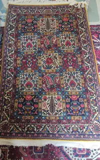 قالیچه دستباف