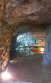 تور غار آبی چهارباغ نیشابور