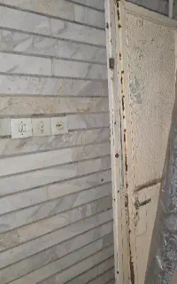 درب فلزی سنگین ومحکم