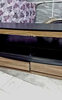 میز تلویزیون