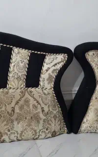 پشتی یک جفت