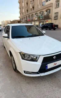 دنا پلاس ۵ دنده مدل ۴۰۲