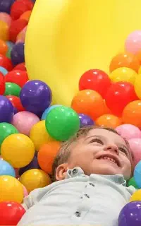 استخدام مربی(خانم) برای خانه بازی