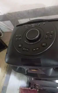اسپیکرjBLدوقلو