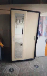 کمد لباس بزرگ و جادار