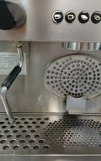 دستگاه اسپرسو ساز صنعتی بیزرا به همراه گرایندر