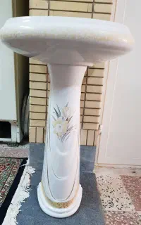 روشویی پایه دار