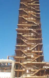 استاد داربست بند هستم