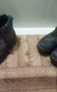 کفش کوهنوردی و کار
