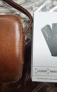 کیف پول سخت افزاری لجر مدل Nano X