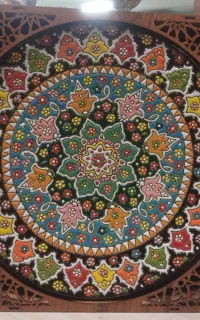دیوارکوب میناکاری با قاب چوبی