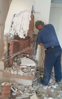 بازسازی ساختمان