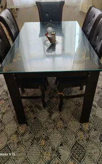 میز غذاخوری