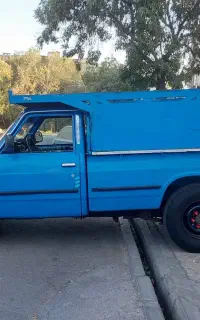 نیسان وانت مدل1386 انژکتوردوگانه کارخانه تناژپایین