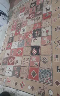 یک جفت قالیچه موکتی