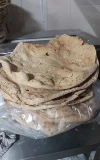 نان خشک دامی بسیار تمیز