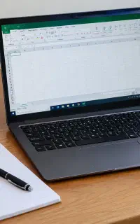انجام تایپ و امور اکسل با دقت و قیمت مناسب