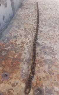 یک عدد زنجیر جرثقیل سالم جنس خوب