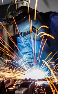 جوشکاری سیار و تمامی خدمات جوشکاری