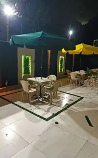 سالن دار خانم