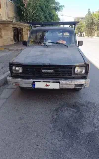 مزدا وانت مدل۱۳۷۳