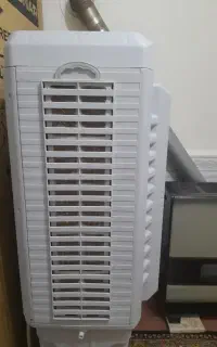 کولر ابی ایستاده