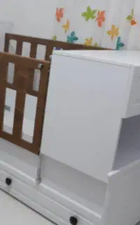 تخت نوزاد-نوجوان