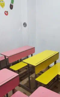 نیمکت مدرسه