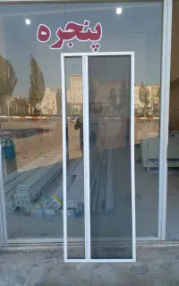 مونتاژ درب و پنجره   توری پلیسه ای   ریقلاج پنجره