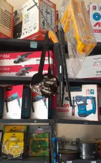 فروش انواع ابزار آلات یراق آلات چسب و مواد افزودنی