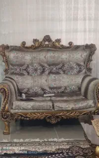 مبل سلطنتی