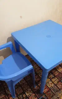 میز و صندلی