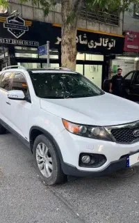 سورنتو اتاق وسط مدل 2011