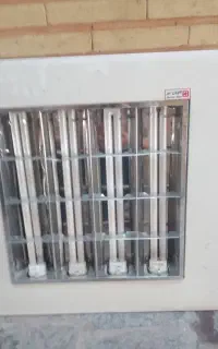 روشنایی سقفی همراه چهارلامپ لوله ای