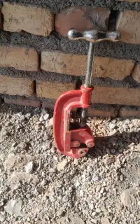یک عدد لوله بر فروشی