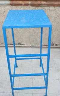 چهارپایه فلزی نو