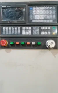 یکدستگاه تراش سی.ان.سی