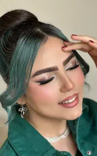 خدمات و اموزش میکاپ و شنیون تخصصی با افر ویژه