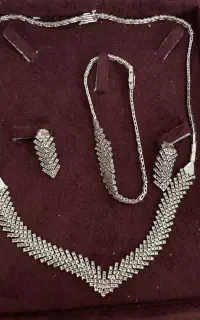 سرویس طلای سفید