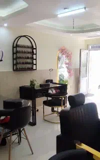اجاره میز سالن زیبایی برای لاین‌های تخصصی