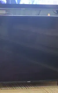 تلویزیون سامسونگ 48اینچ فلش خور