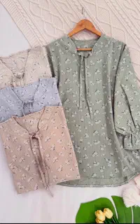 فروشنده لباس زنانه