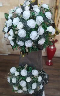 تاج گل مصنوعی مزار