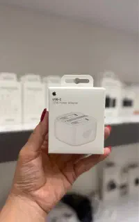 شارژر ۲۰ وات اصلی اپل همراه گارانتی ba امارات