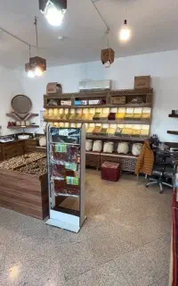 دکوراسیون مغازه آجیل فروشی